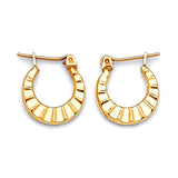 Scallop Hoop Earrings in 14K Gold